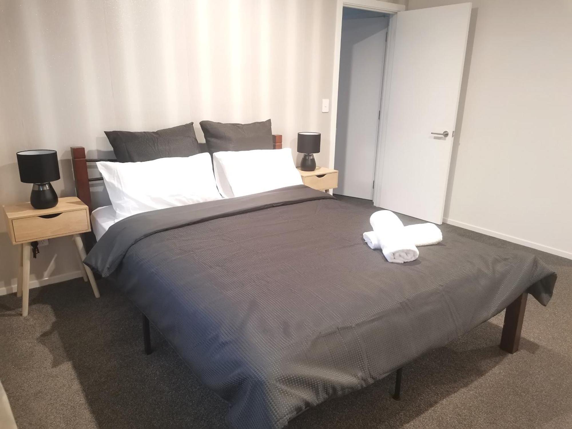 Stylish Private Guest House Ensuite Only Rolleston Экстерьер фото